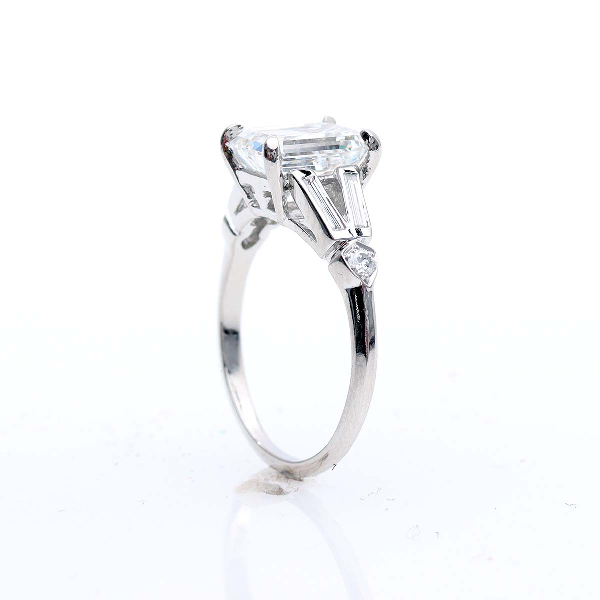 Replica Art Déco Emerald Cut Engagement Ring #3443RC-1