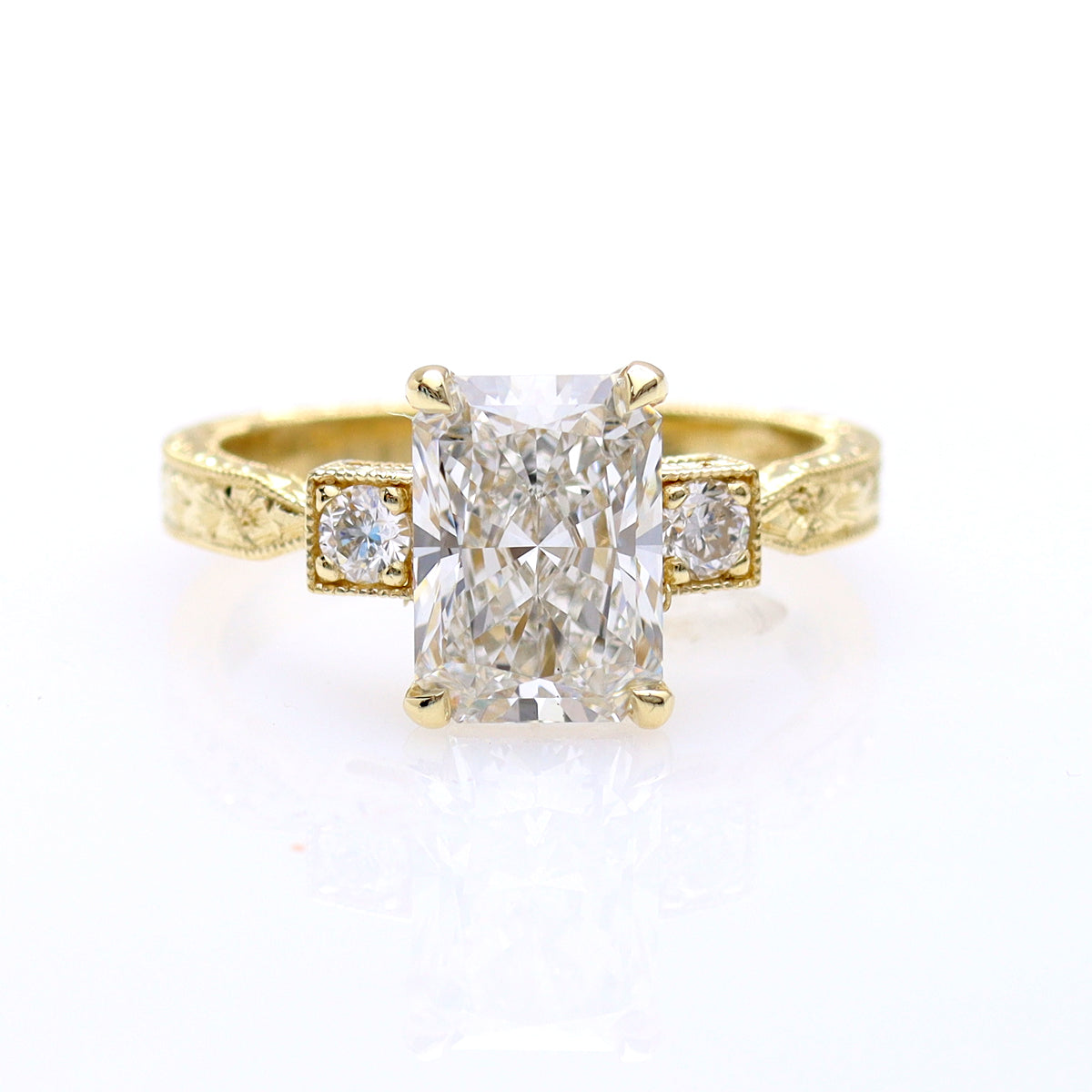 The Sharan Radiant Cut Diamond Engagement Ring #3665RCHE-1