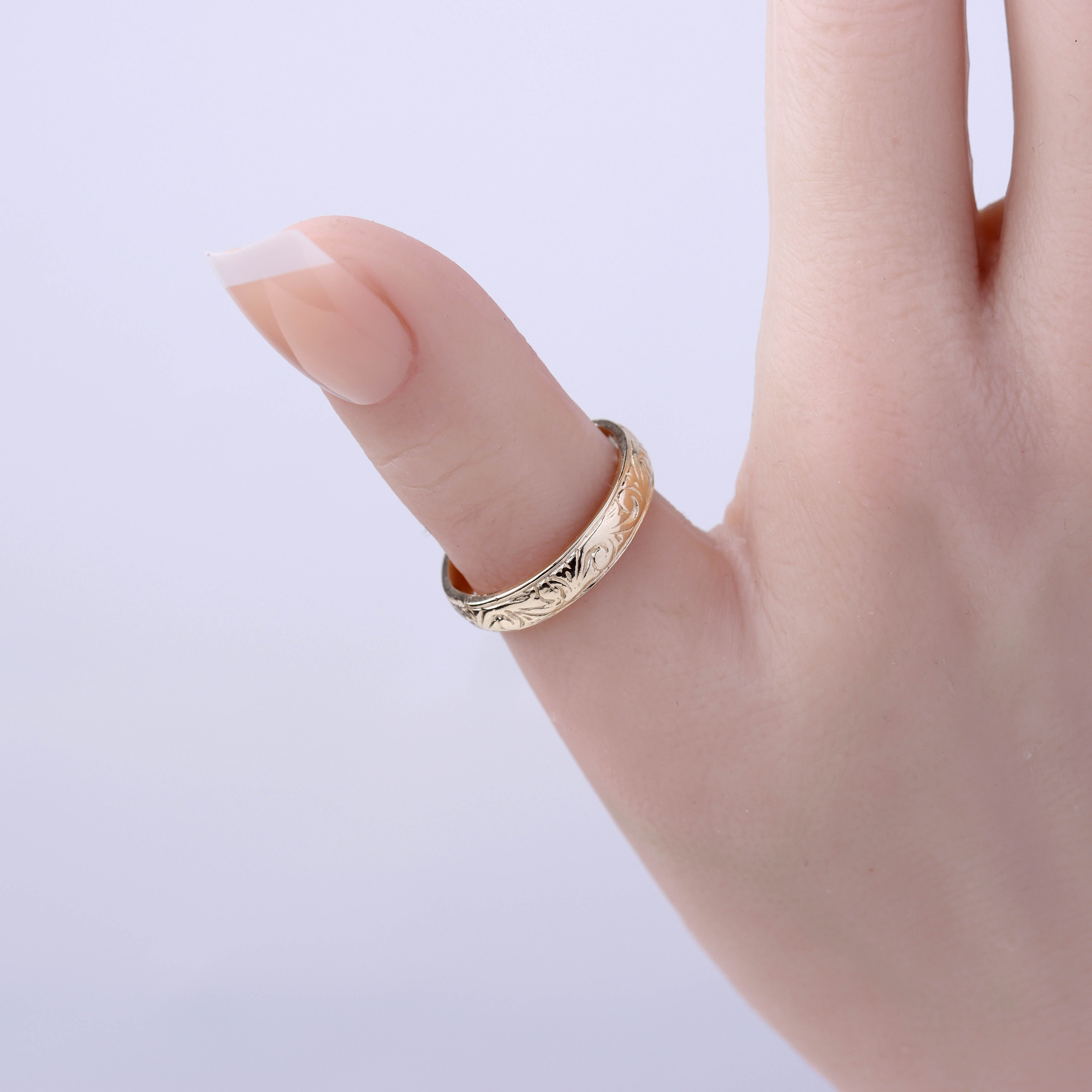 Men's Art Déco Inspired 14k Gold Wedding Band #L1039