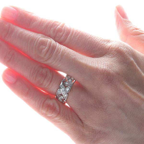 Vintage mid-century Wedding band #VR10202-03