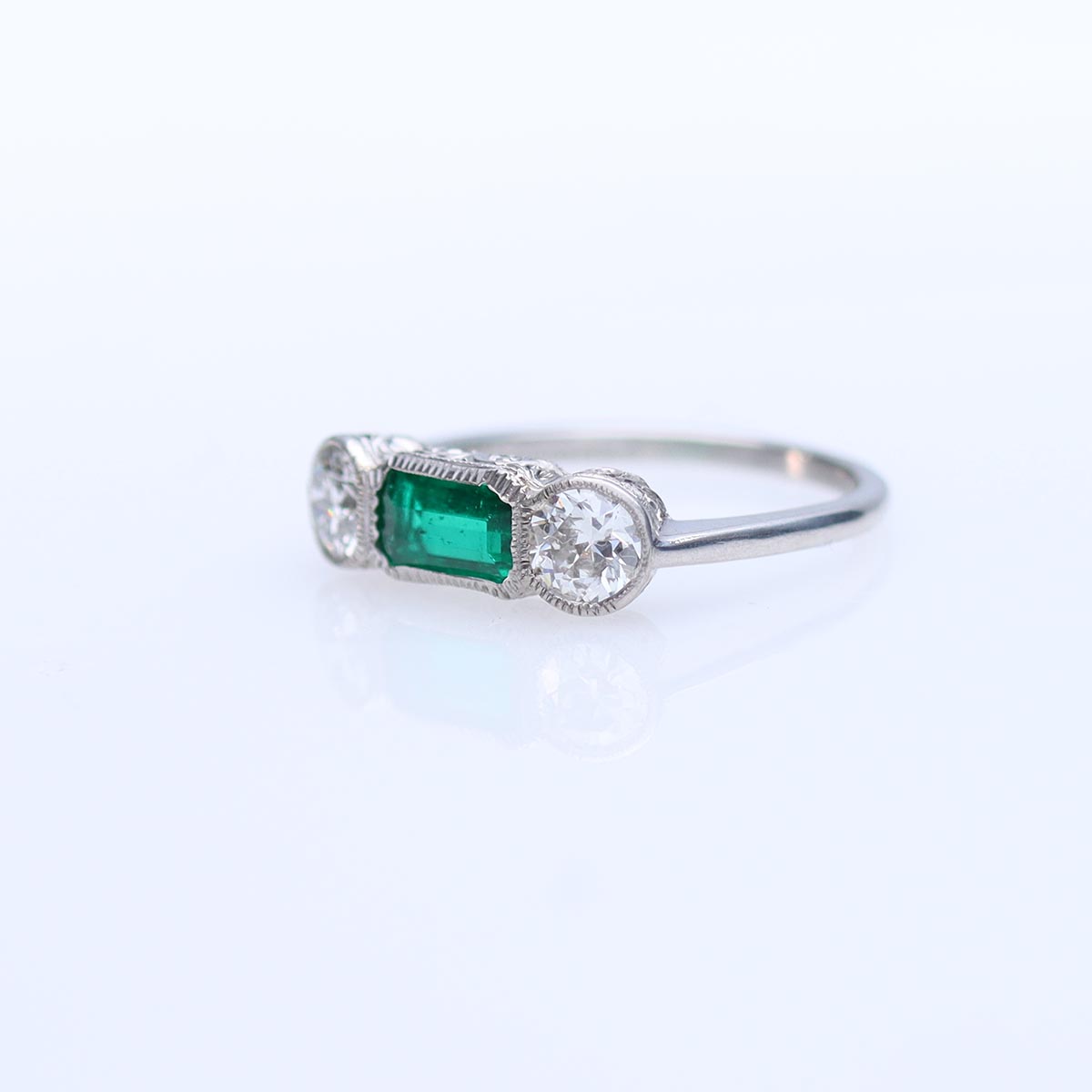 Emerald and Diamond Art Déco Ring #VR250225-3 - Engagement Rings