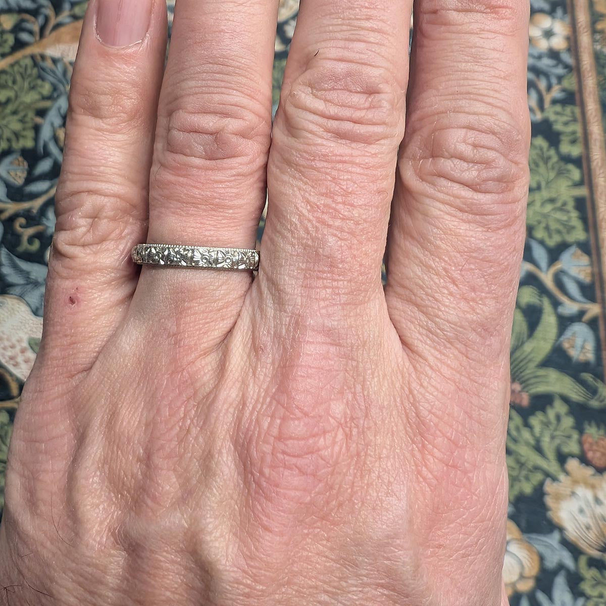 Vintage Men’s Repoussé Wedding Band #VB180111-7 - Wedding Bands