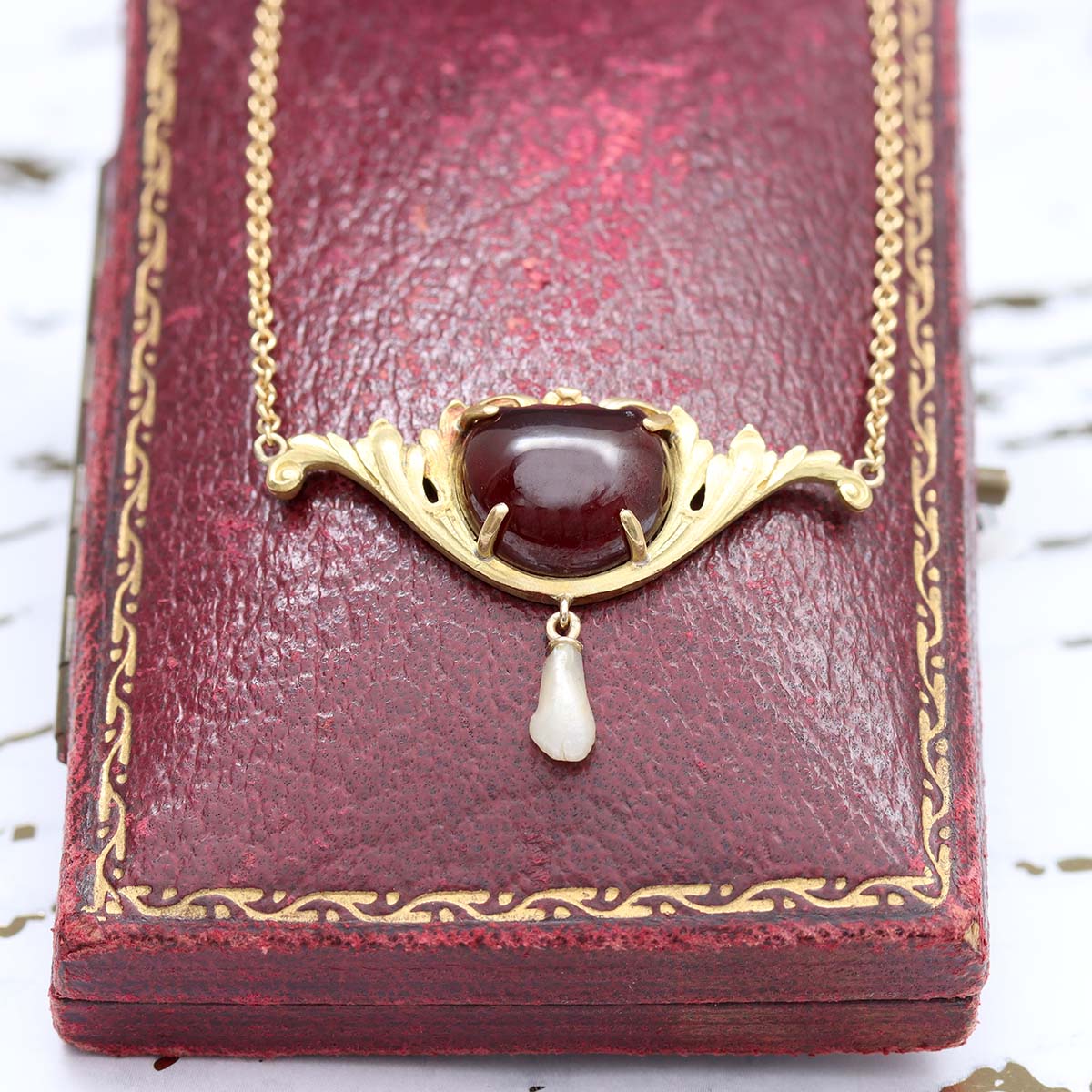 Garnet Art Nouveau Necklace #VP1108-01