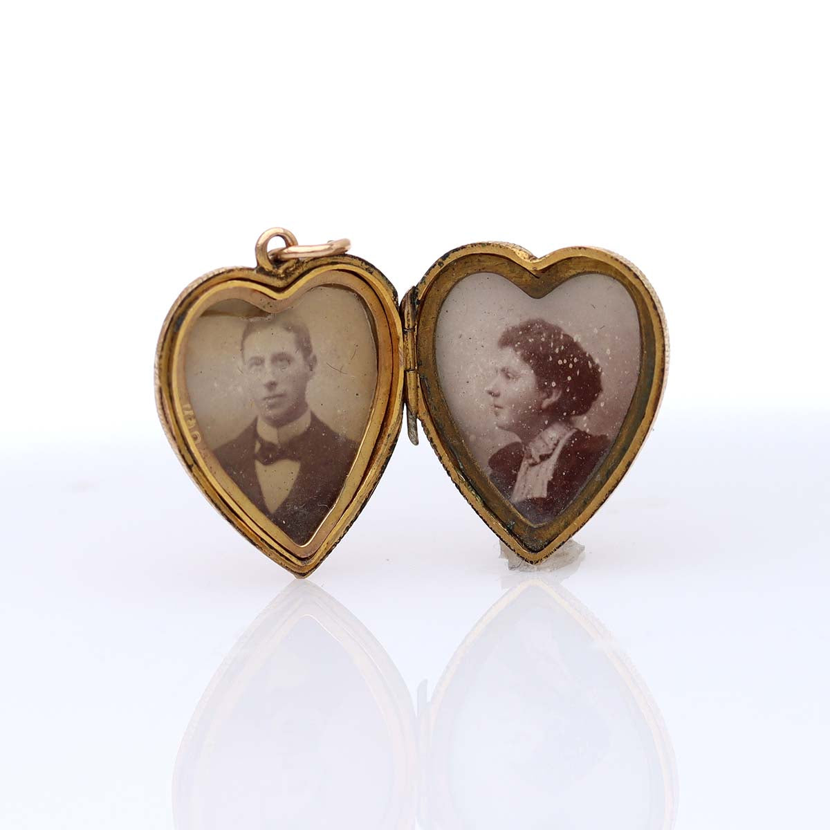 Antique Repouse Locket #VL220514