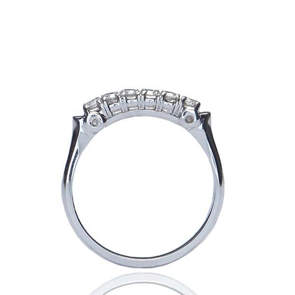 18k Diamond Wedding Band #L1277 18K