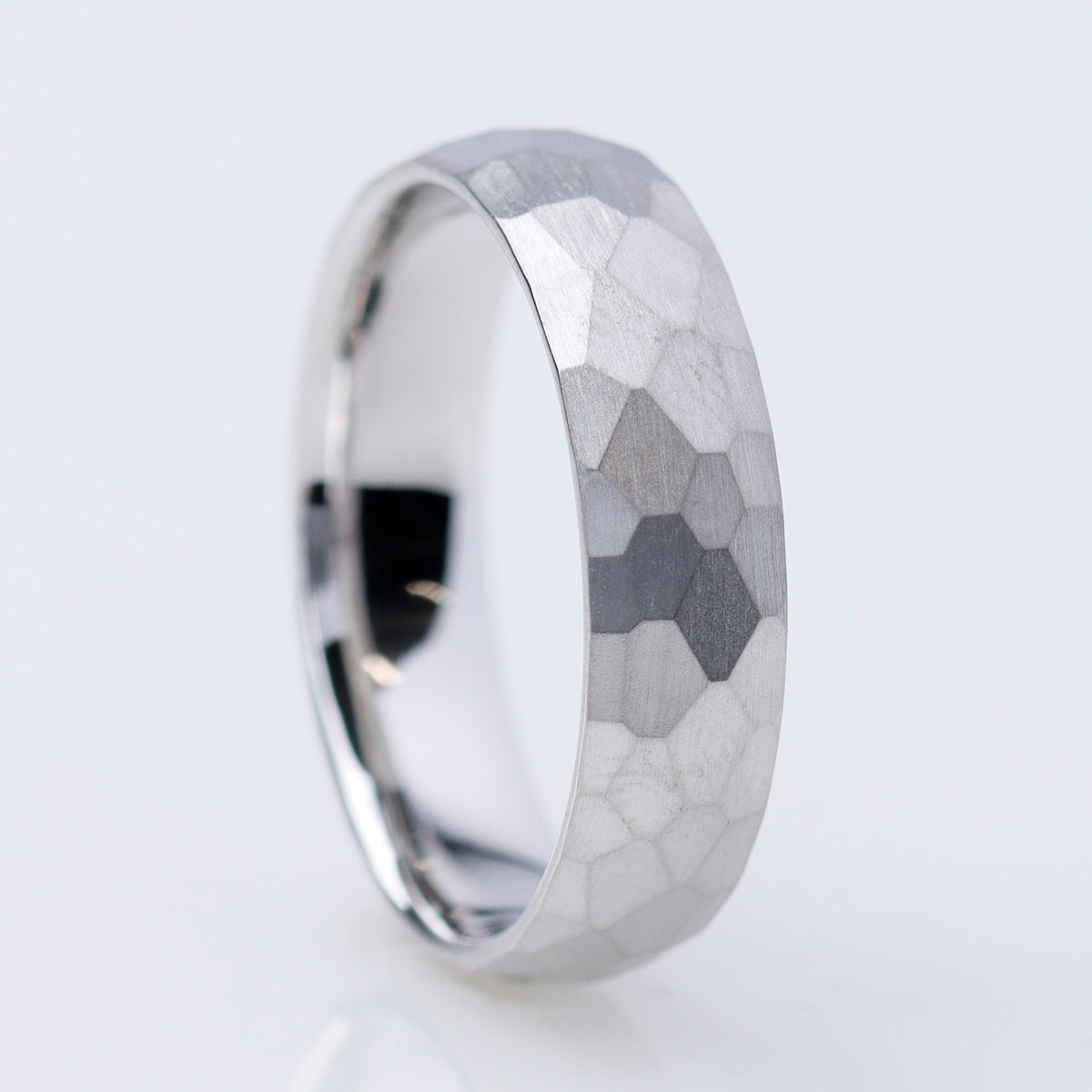 Men's Hammered Finish Platinum 6mm Wedding Band #MBH6-1