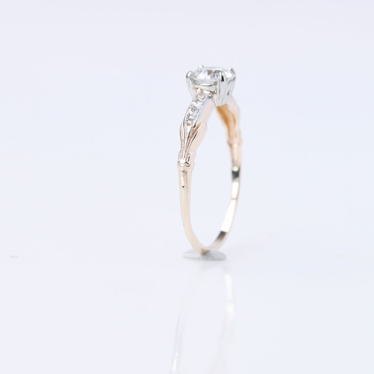 Circa 1940s Engagement  Ring with .92 carat  Old European Cut diamomd #VR16927-05