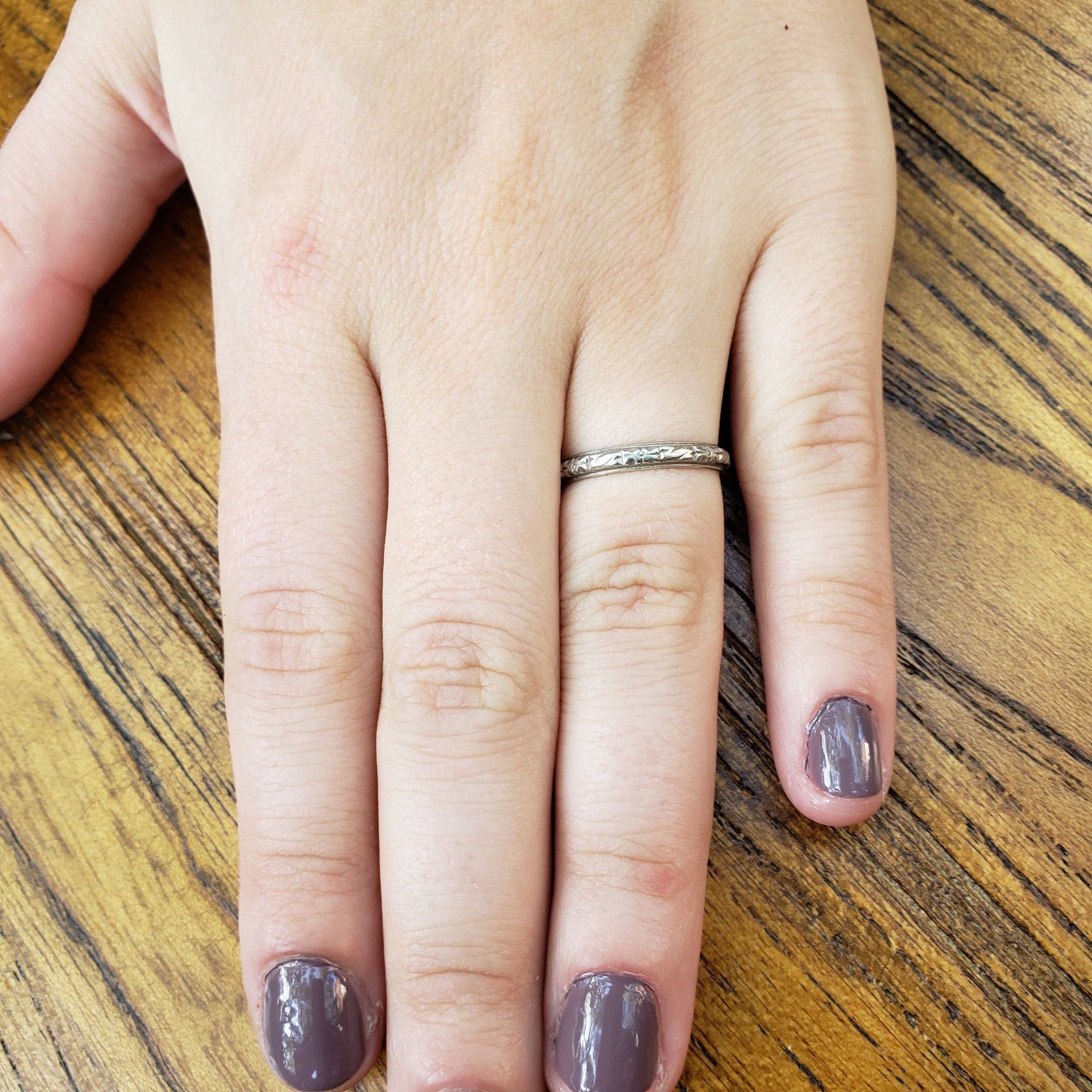 Art Déco Platinum Repoussé Wedding Band #VB180111-4 - Wedding Bands