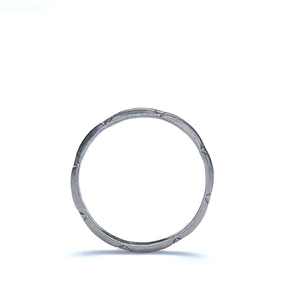 Circa 1930s platinum wedding band. #VR565-04 - Wedding Bands