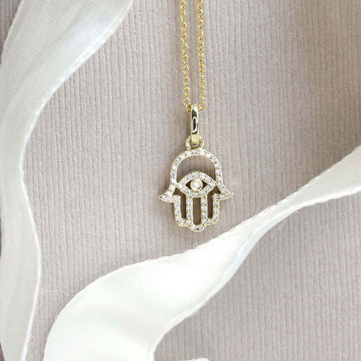 Gold and Diamond Hamsa #HAMSA14Y - Pendants