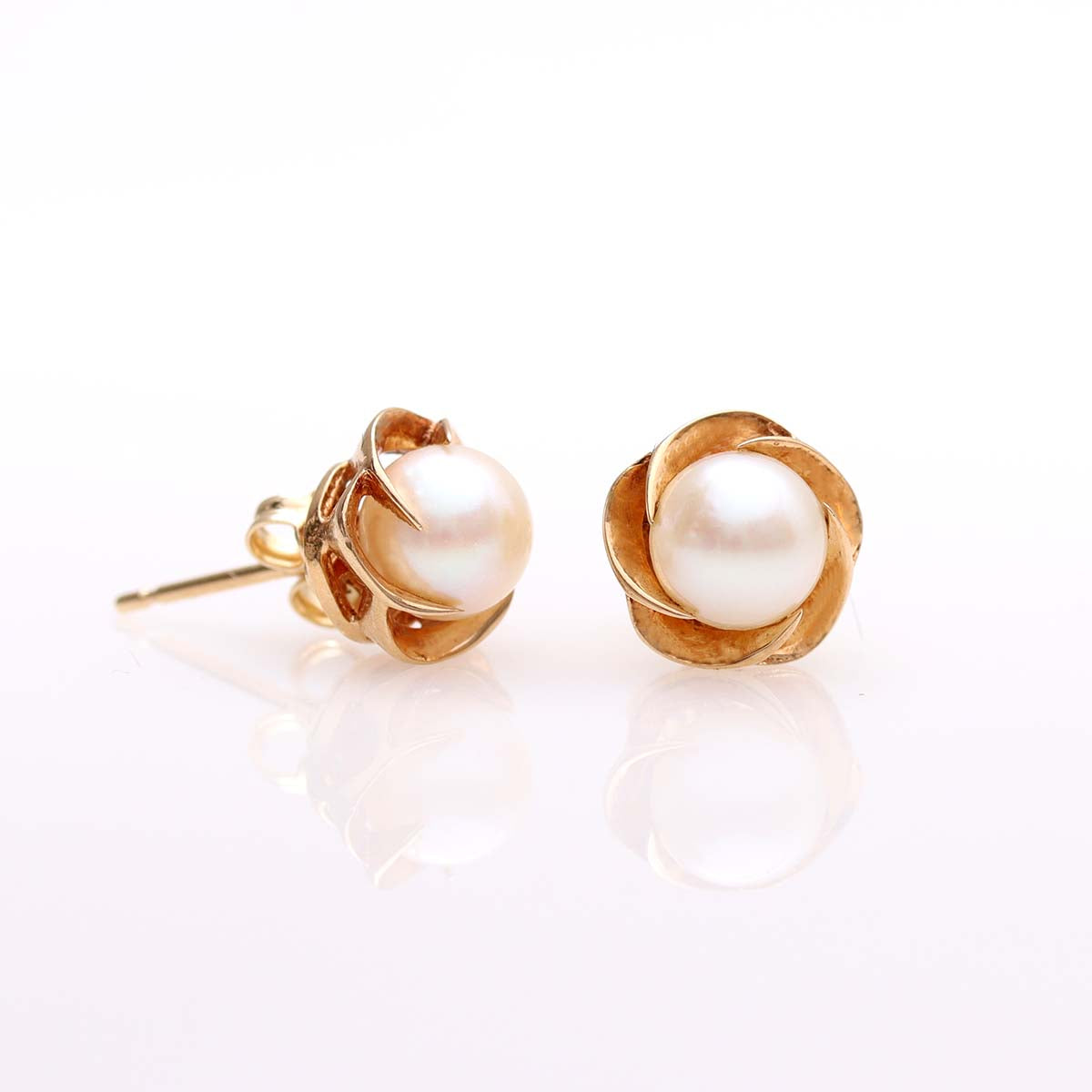 Vintage Pearl and 14k Gold Earrings #VE240731