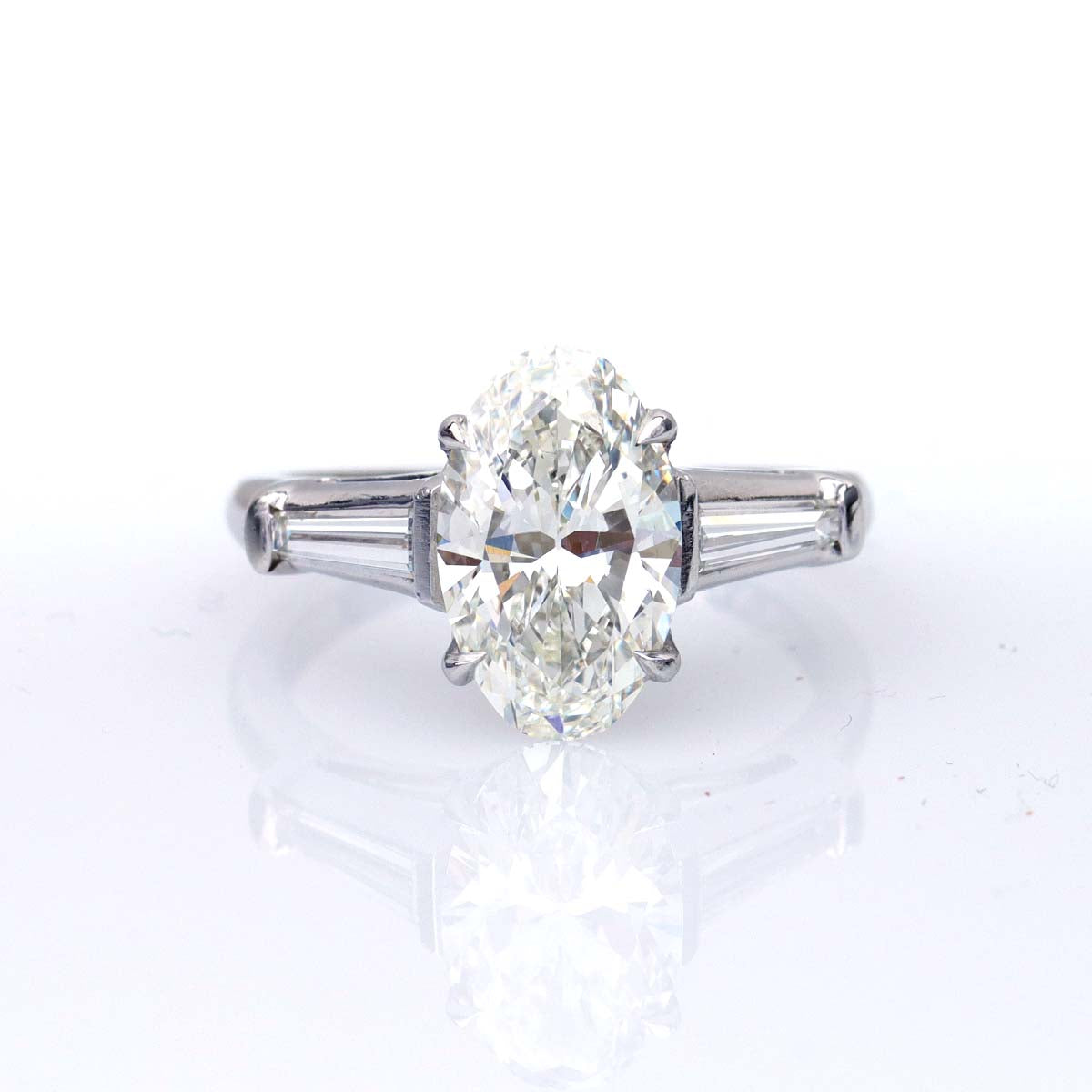 Modern Classic Oval Diamond Engagement Ring #VR211104-3 Default Title